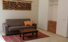 Casa Vacanze: Timoleonte 86